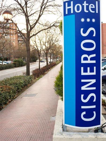 Hotel Cisneros الكالا ذي إِناريس المظهر الخارجي الصورة